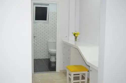 Vila E Bardhe