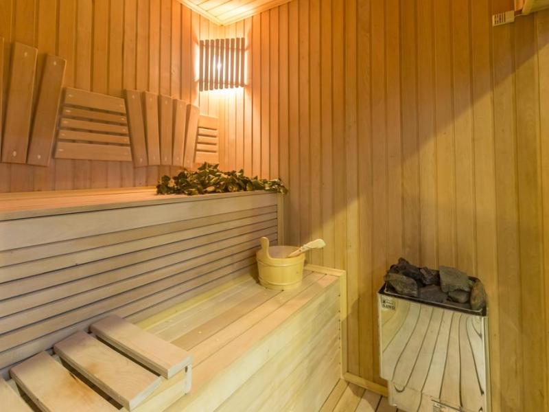 Renaissance Palace Baku