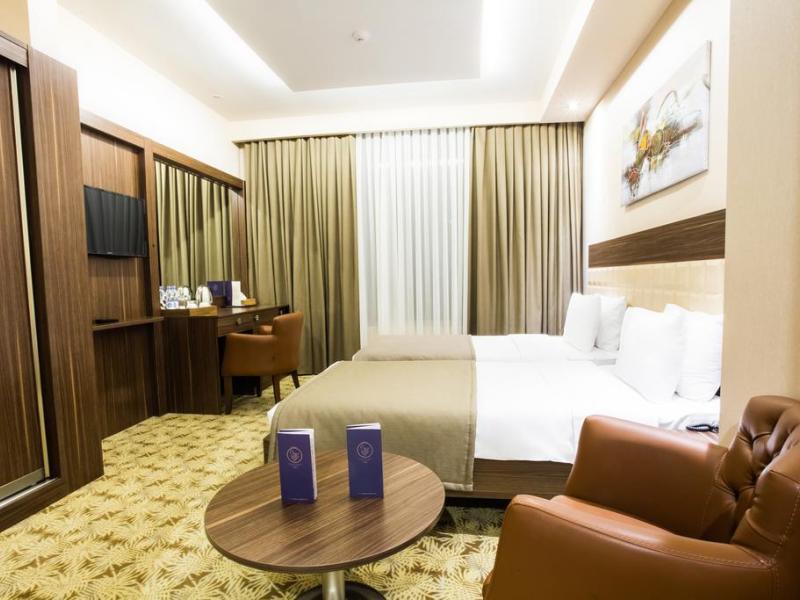 Renaissance Palace Baku