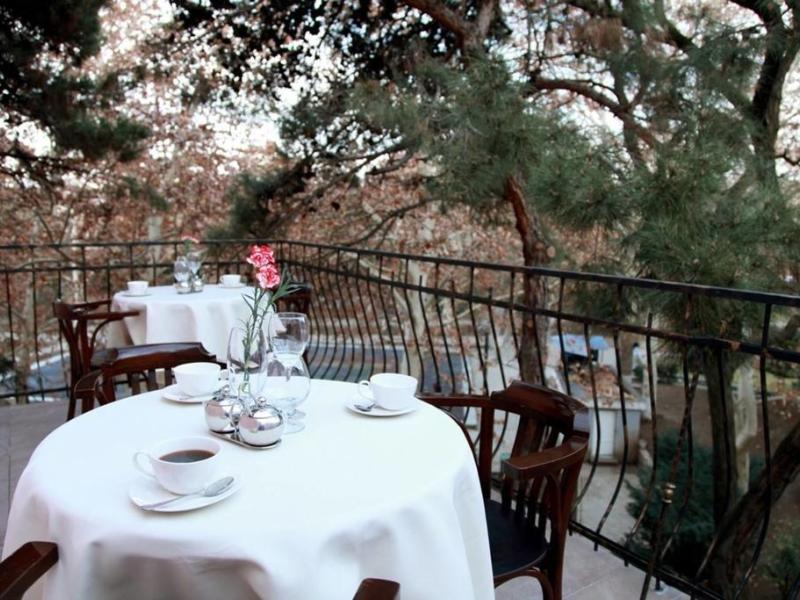 Royal Vera Boutique Hotel