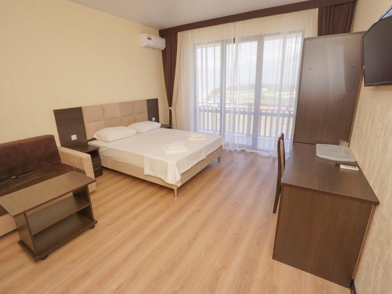 Paradise Beach Hotel