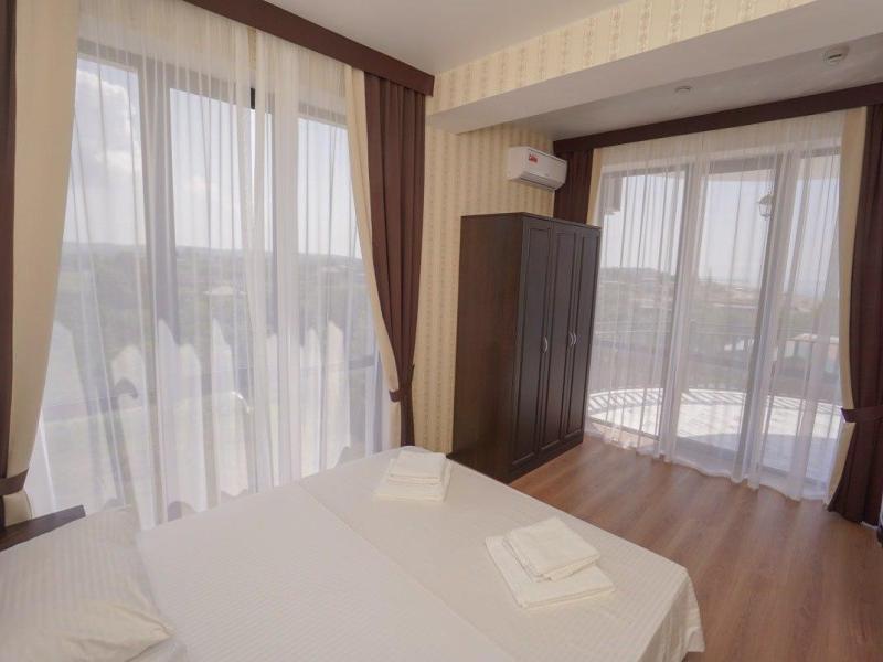 Paradise Beach Hotel