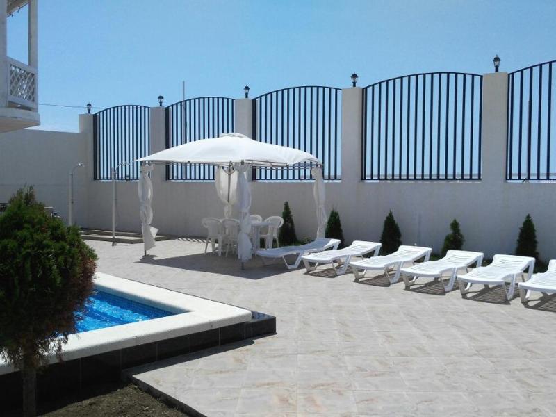 Paradise Beach Hotel