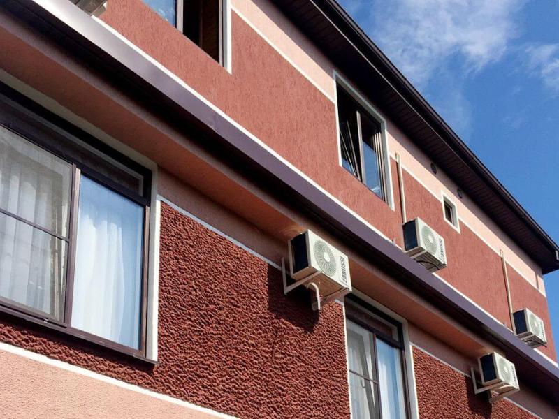 Валентина (ул. Добровольцев)