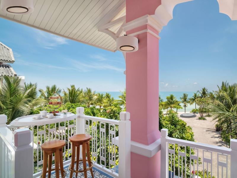 JW Marriott Phu Quoc Emerald Bay Resort & Spa