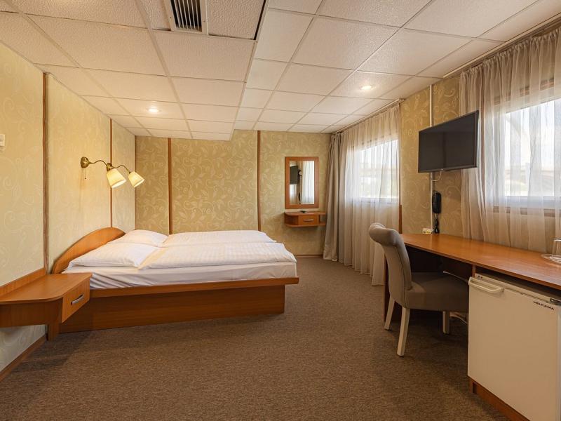 Grand Jules - Boat Hotel