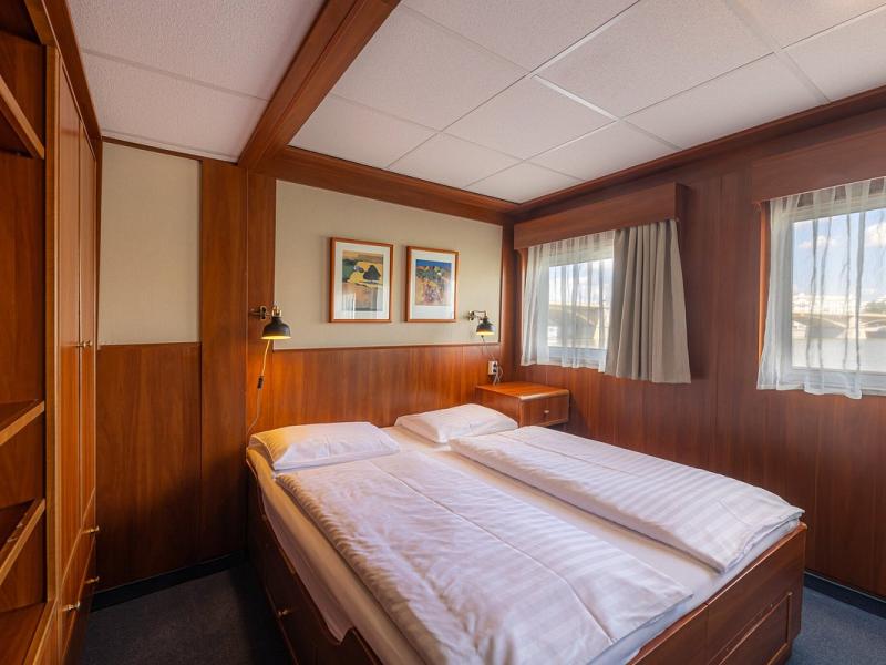 Grand Jules - Boat Hotel