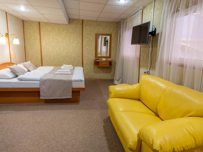 Grand Jules - Boat Hotel