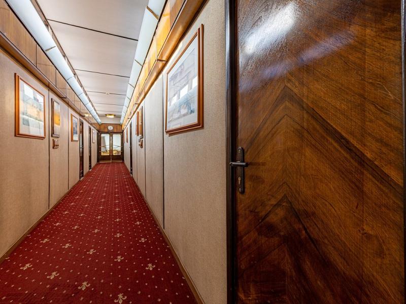 Grand Jules - Boat Hotel