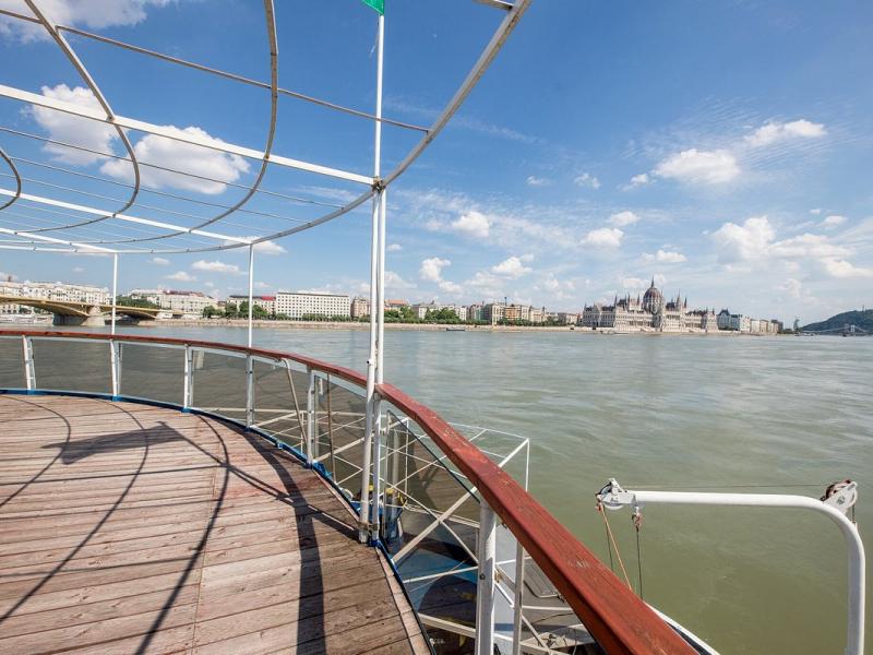 Grand Jules - Boat Hotel