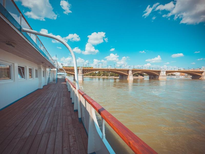 Grand Jules - Boat Hotel