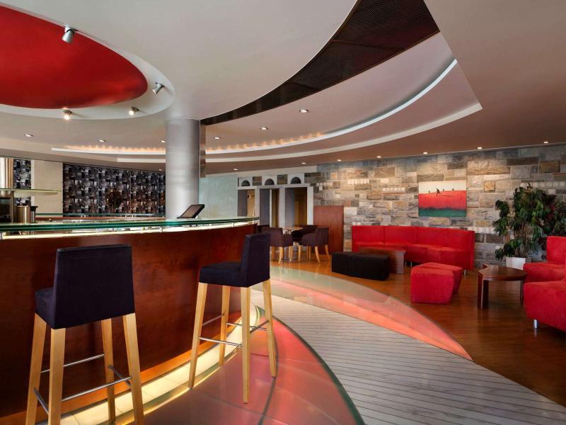 Ramada Loutraki Poseidon Resort