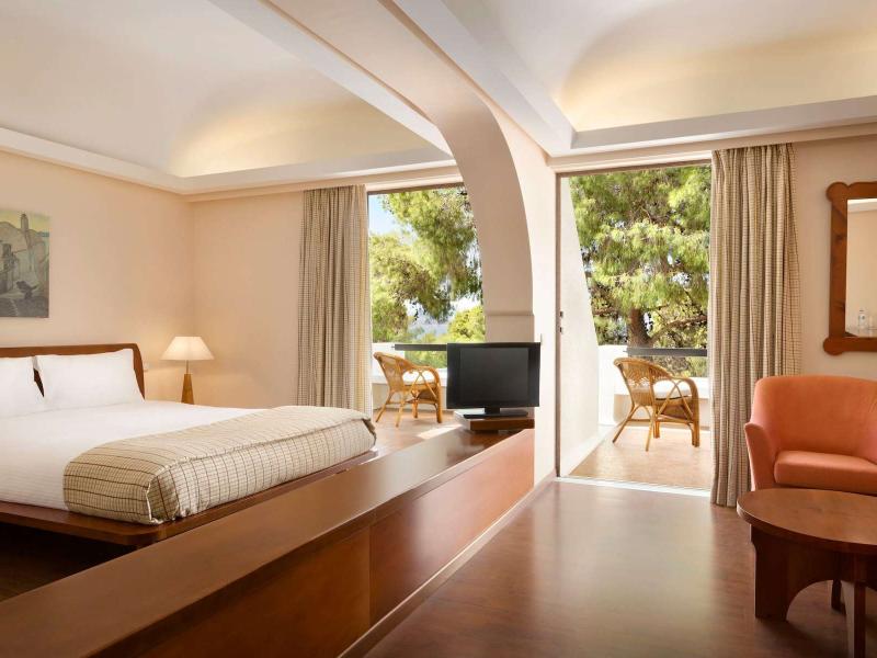 Ramada Loutraki Poseidon Resort