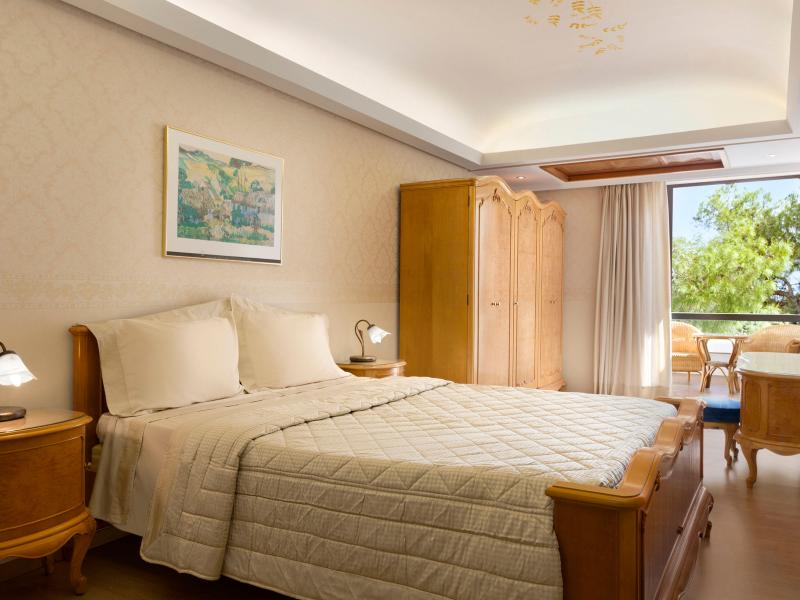 Ramada Loutraki Poseidon Resort