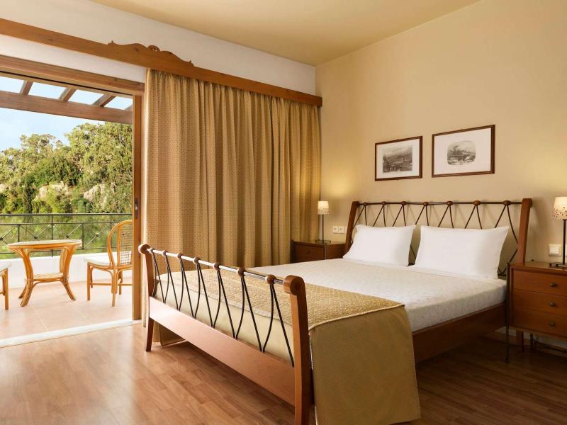 Ramada Loutraki Poseidon Resort