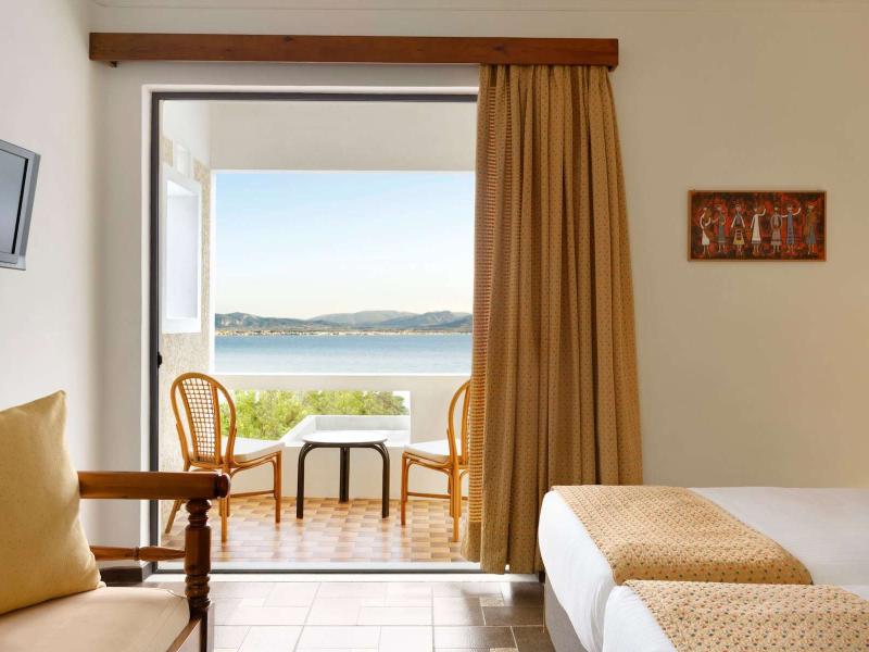 Ramada Loutraki Poseidon Resort