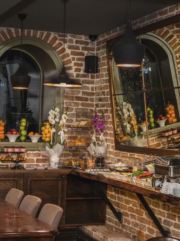 Meroddi Galata Mansion