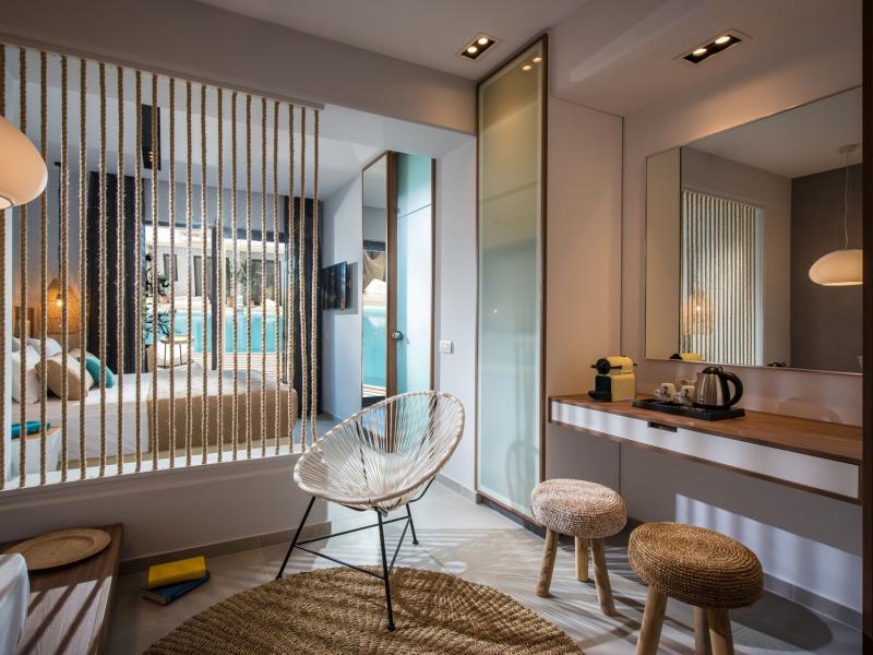 Paralos Lifestyle Beach