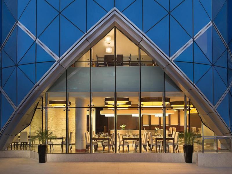 City Seasons Towers Hotel