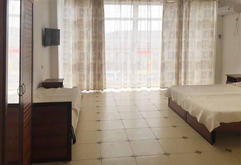 Черноморочка гостиница (Витязево)