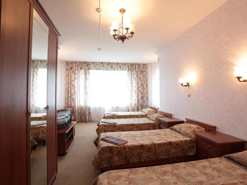 Отель Кристалл