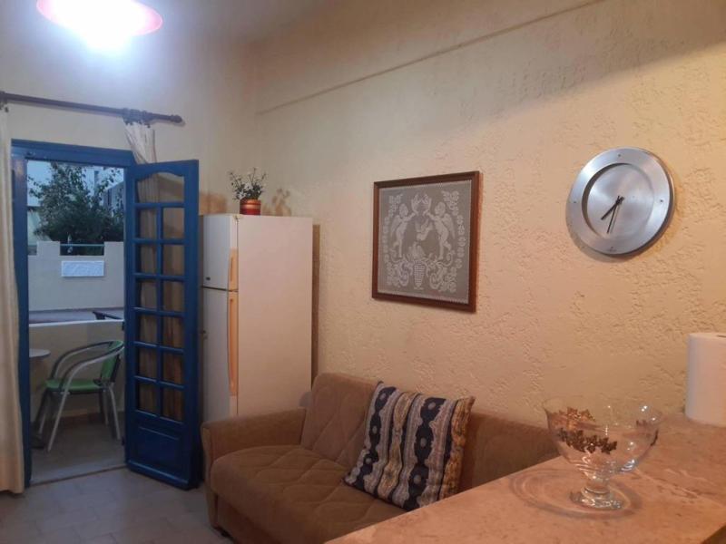 Aquarius Apartments & Studios