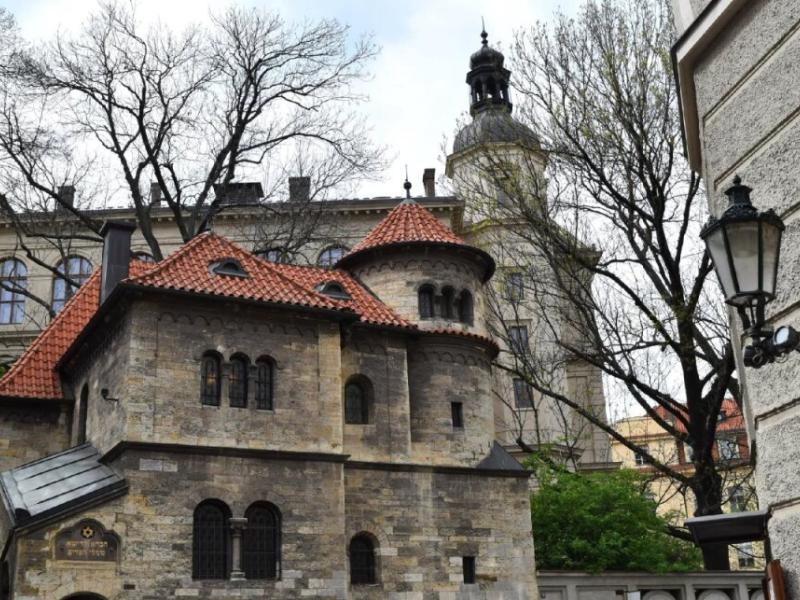 Kozna Suites