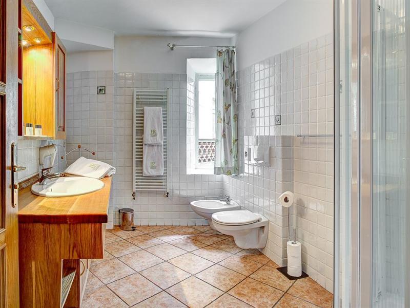 Kozna Suites