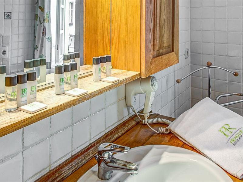 Kozna Suites