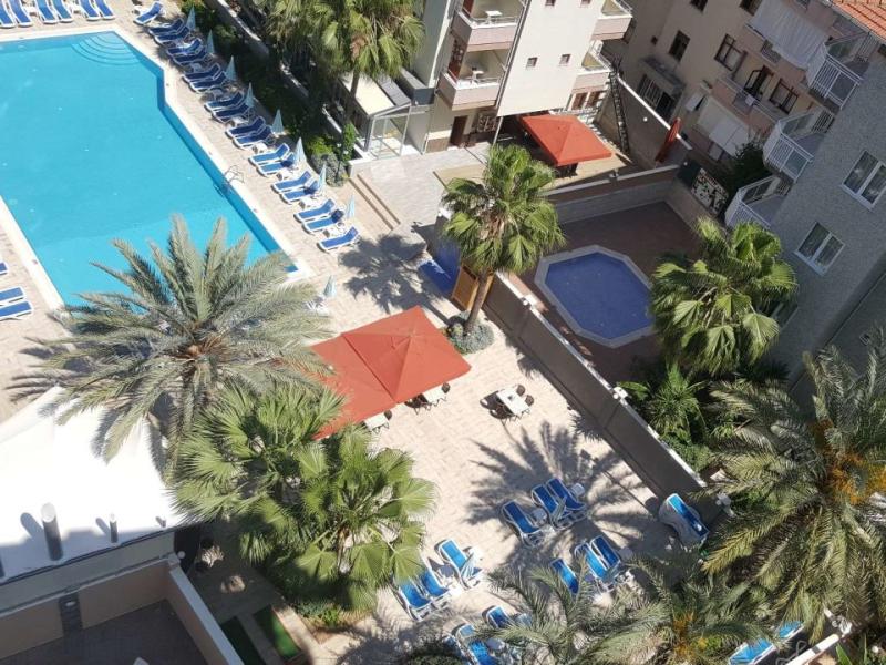 Carmen Suite Hotel
