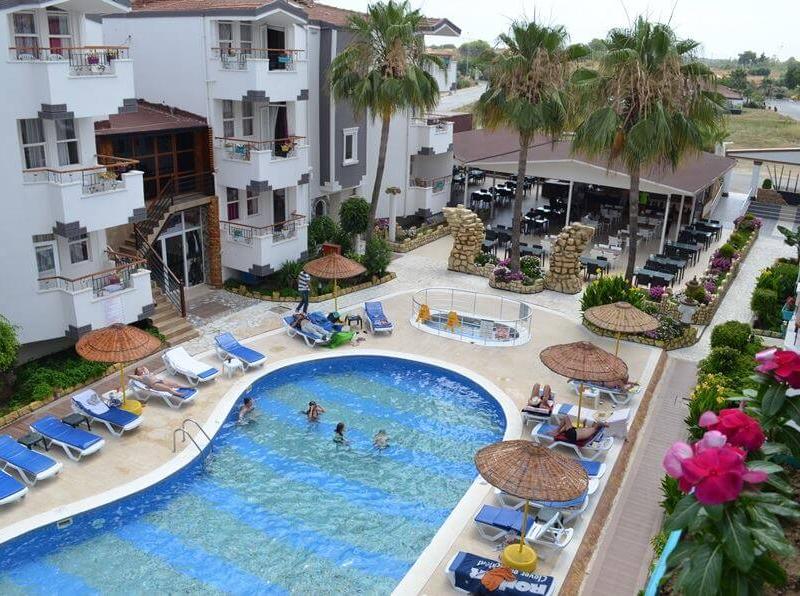 Side World Star Hotel