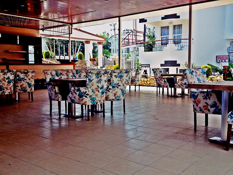 Side World Star Hotel