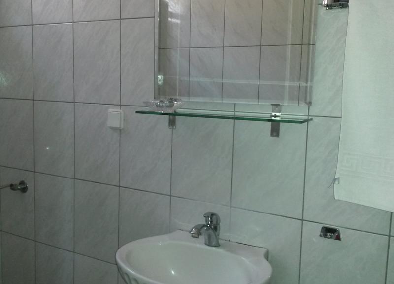 Xastero Hotel
