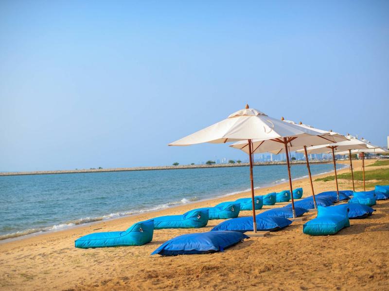 Renaissance Pattaya Resort & Spa