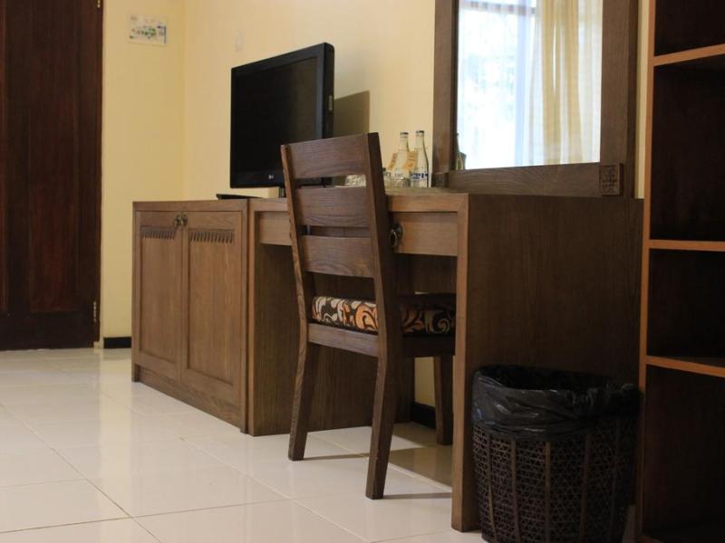 Diwangkara Beach Hotel & Resort
