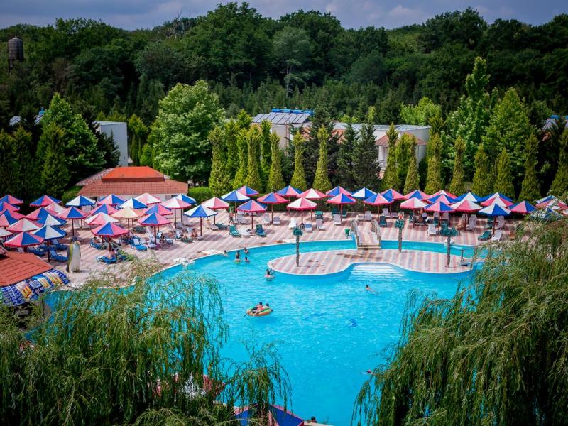 Atlant Holiday Village