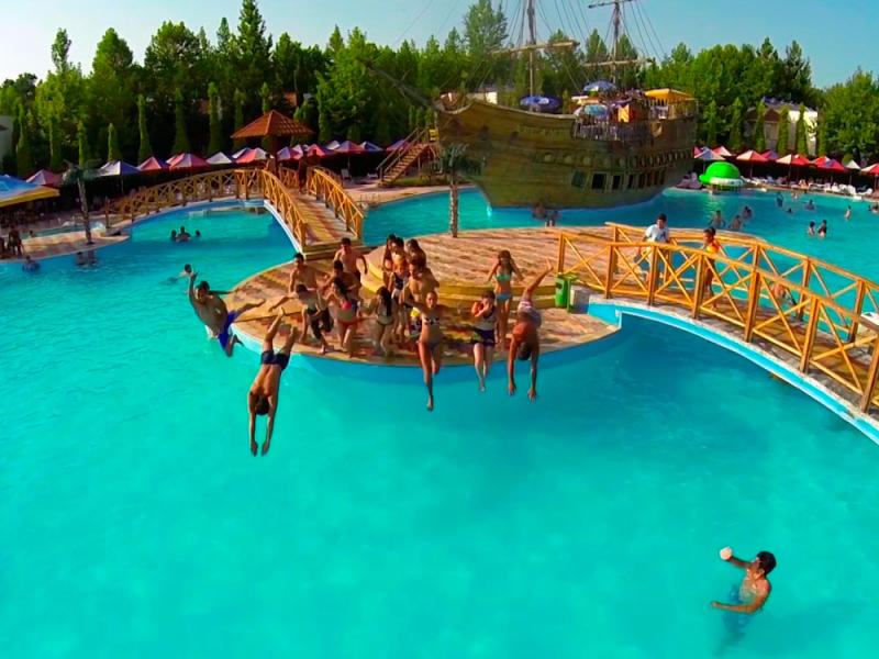 Atlant Holiday Village