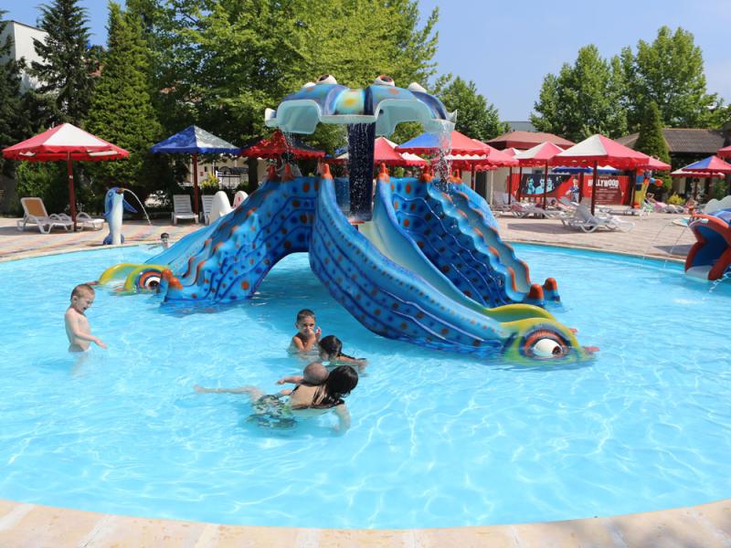 Atlant Holiday Village