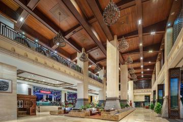 Отель Grand Metro Park Bay Hotel Sanya Китай, Санья, фото 2