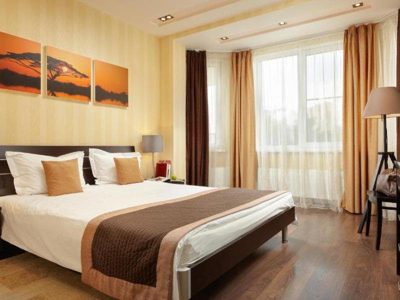 Easy Room