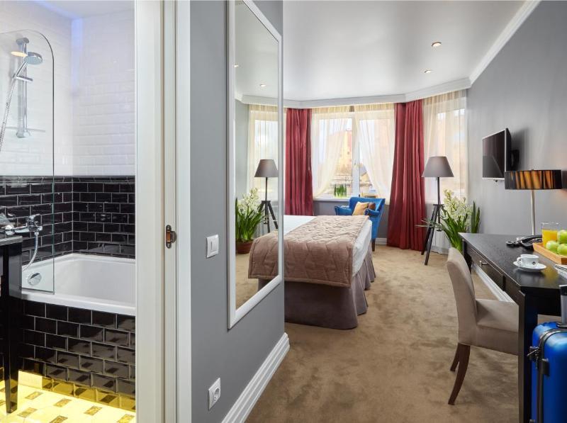 Easy Room