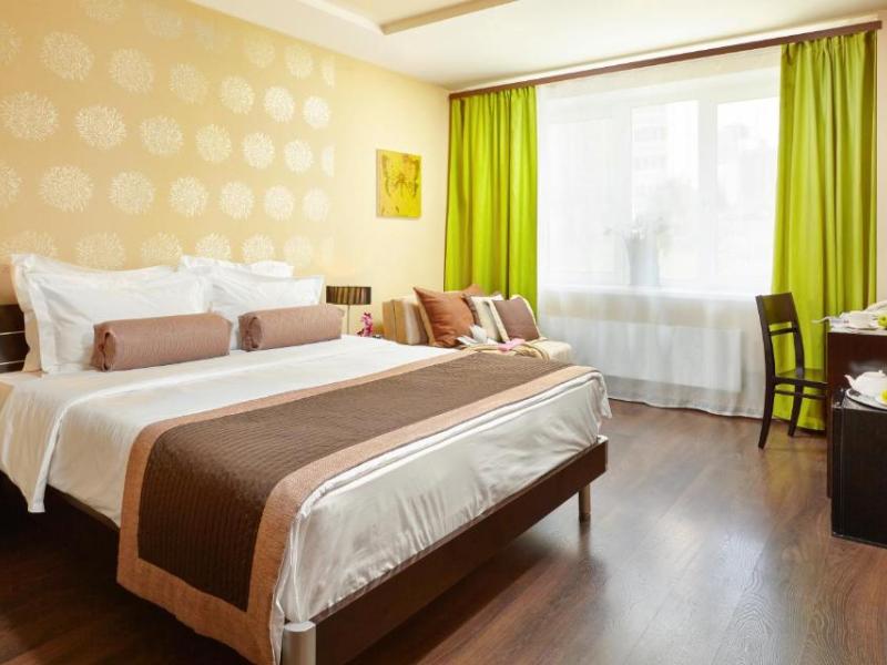 Easy Room