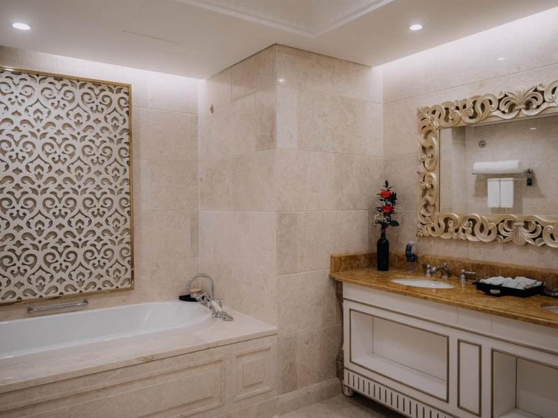 Wyndham Grand Phu Quoc