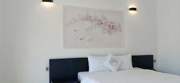 Levan Hotel
