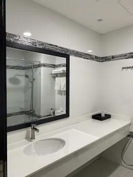 Levan Hotel
