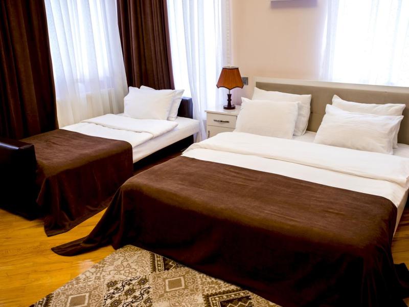 Central Baku Hotel