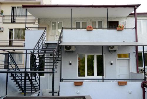 New Hotel