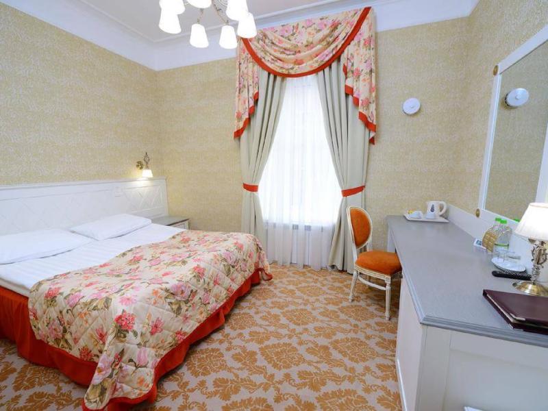 Cronwell Inn Стремянная