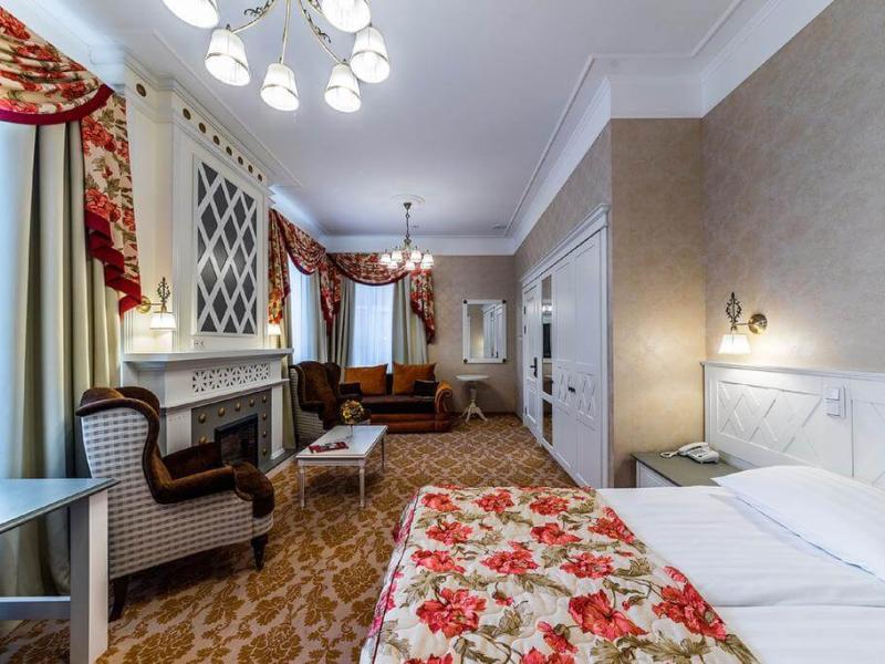 Cronwell Inn Стремянная