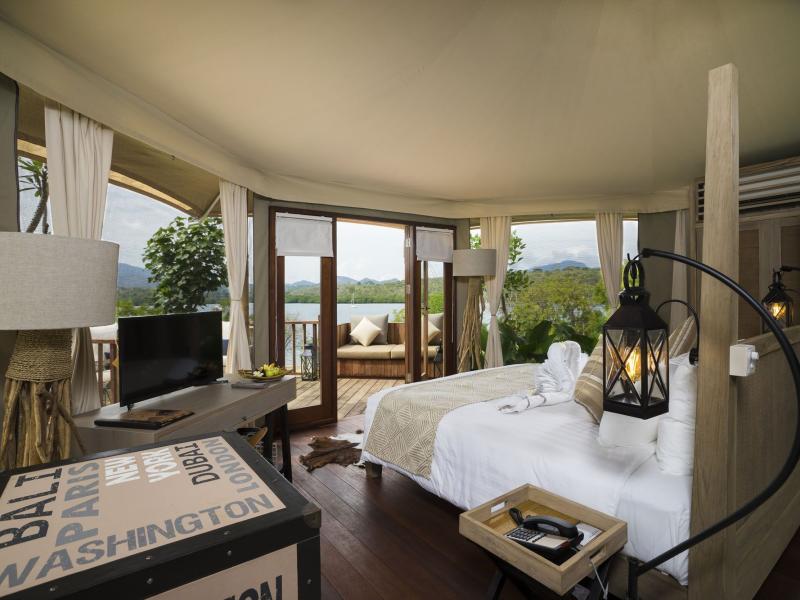 Menjangan Dynasty Resort Beach Glamping & Dive Centre